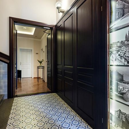 Kosmopolita Apartments كراكوفيا المظهر الخارجي الصورة