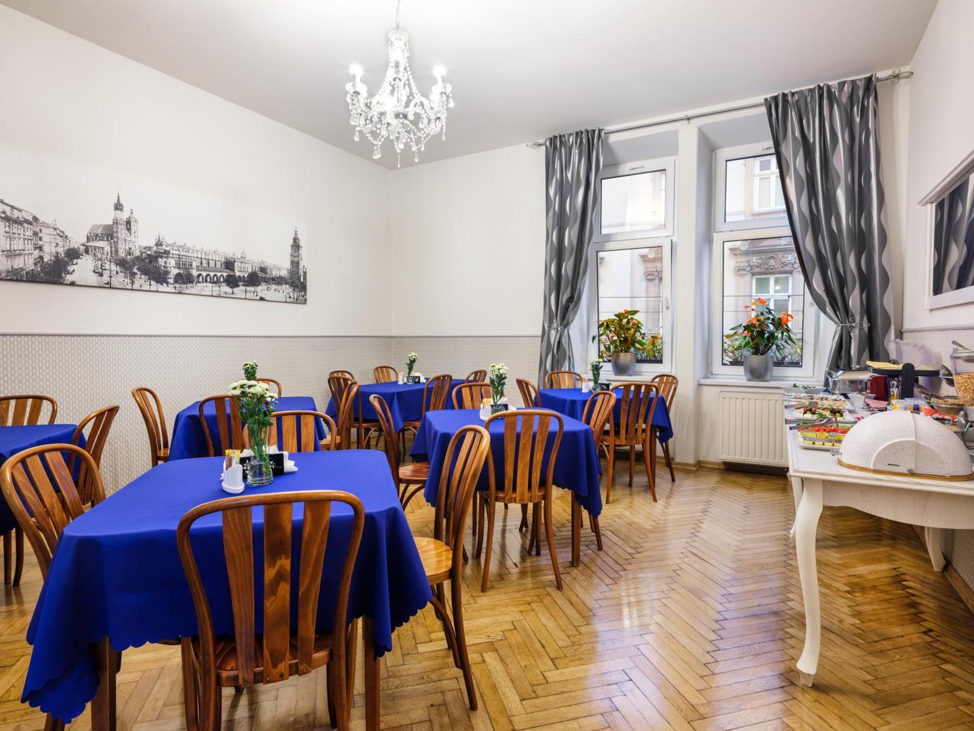 Kosmopolita Apartments كراكوفيا المظهر الخارجي الصورة