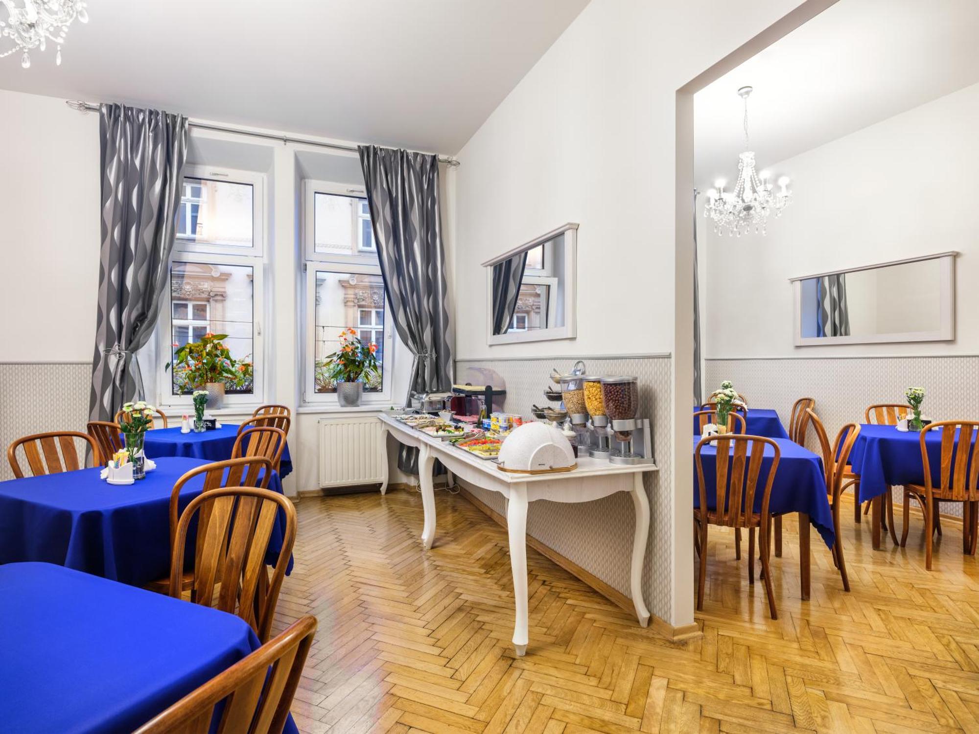 Kosmopolita Apartments كراكوفيا المظهر الخارجي الصورة