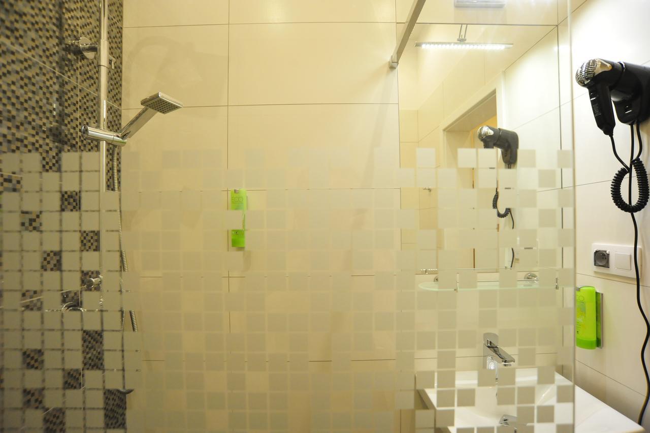Kosmopolita Apartments كراكوفيا المظهر الخارجي الصورة