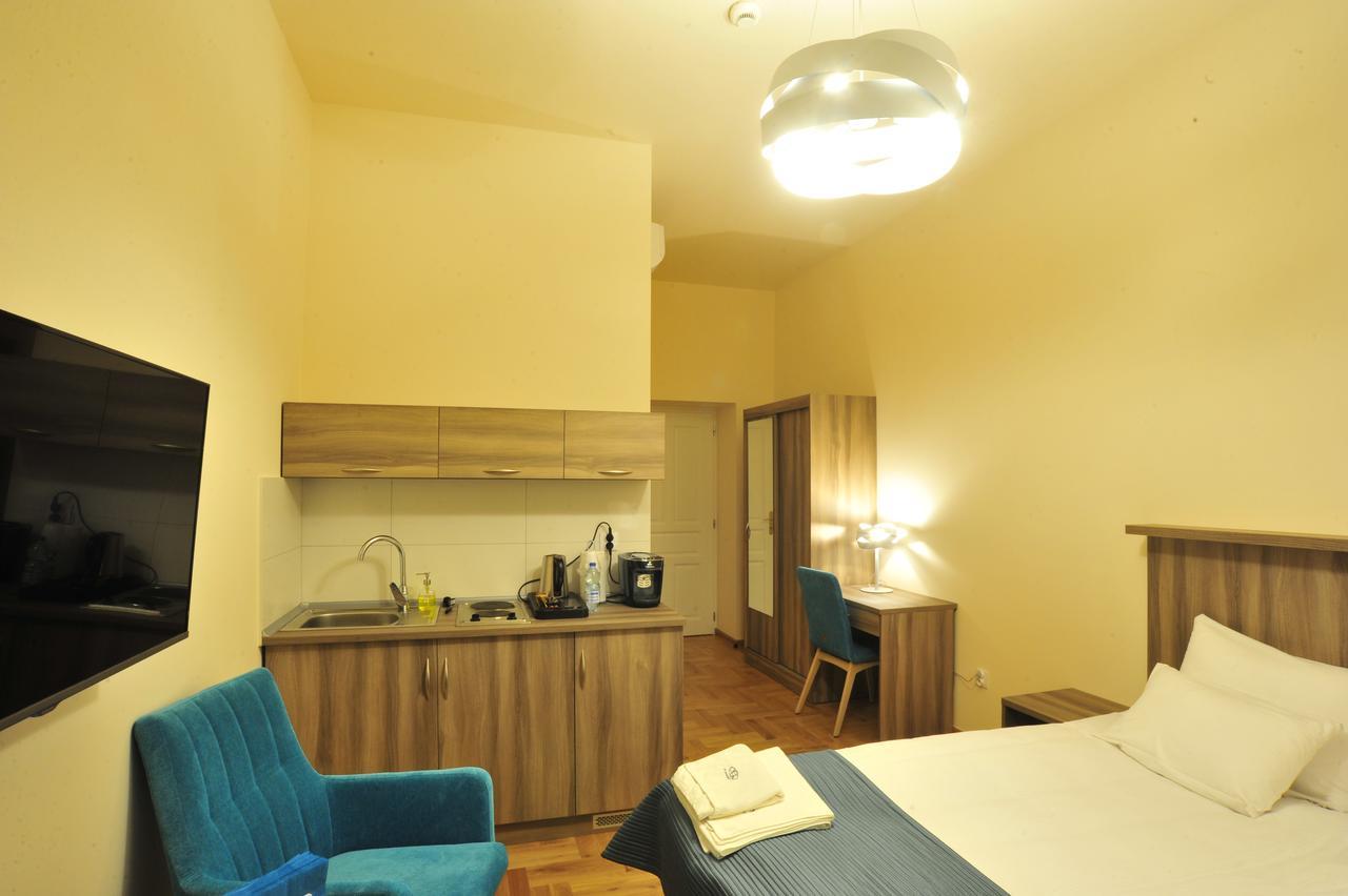 Kosmopolita Apartments كراكوفيا المظهر الخارجي الصورة