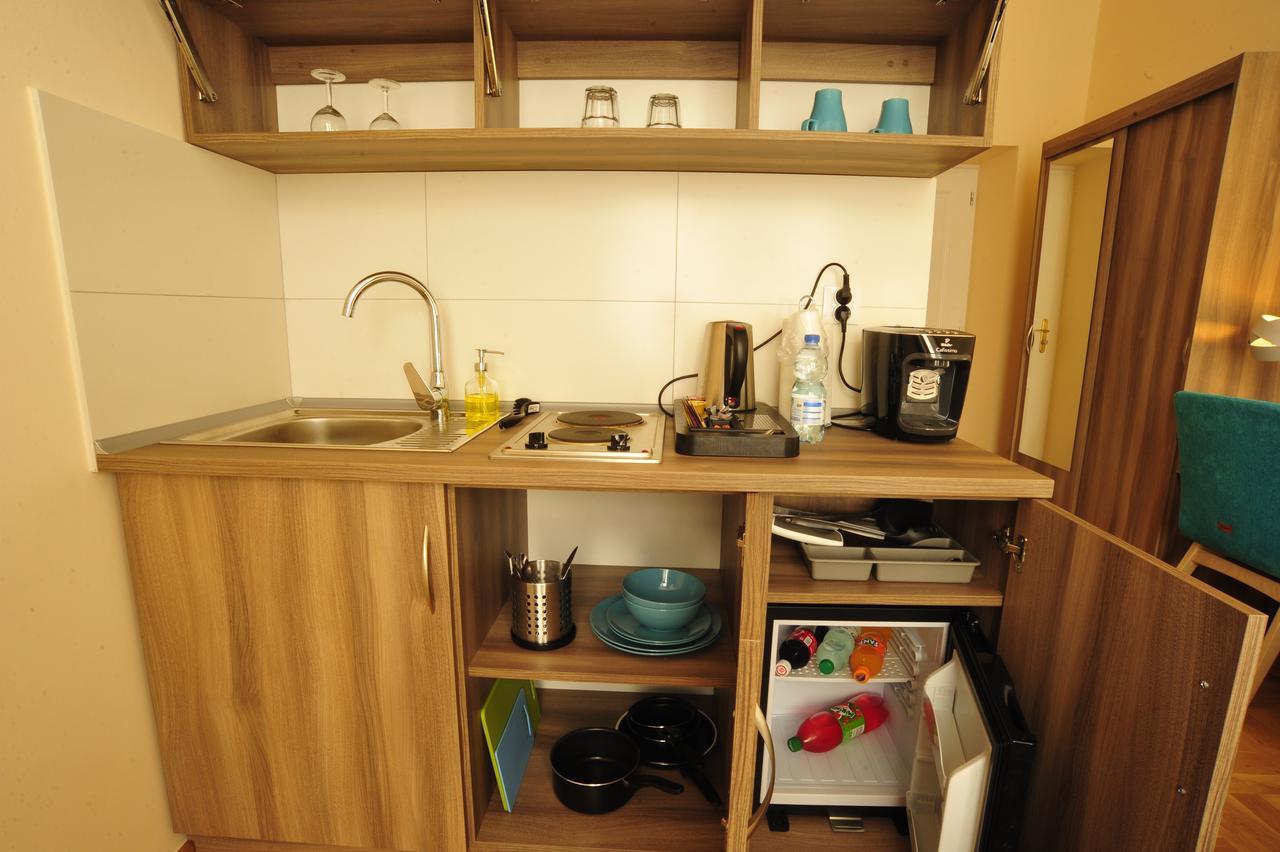Kosmopolita Apartments كراكوفيا المظهر الخارجي الصورة