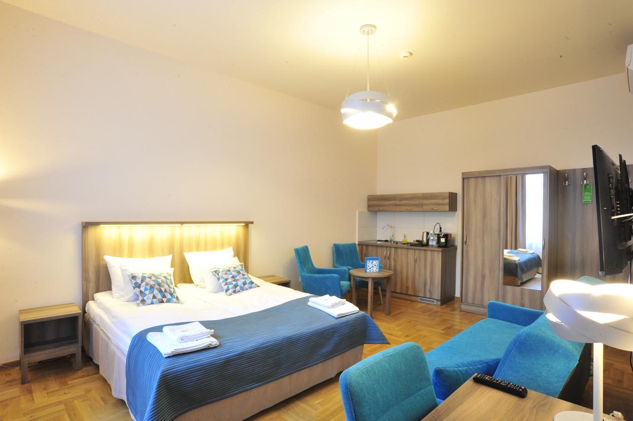 Kosmopolita Apartments كراكوفيا المظهر الخارجي الصورة