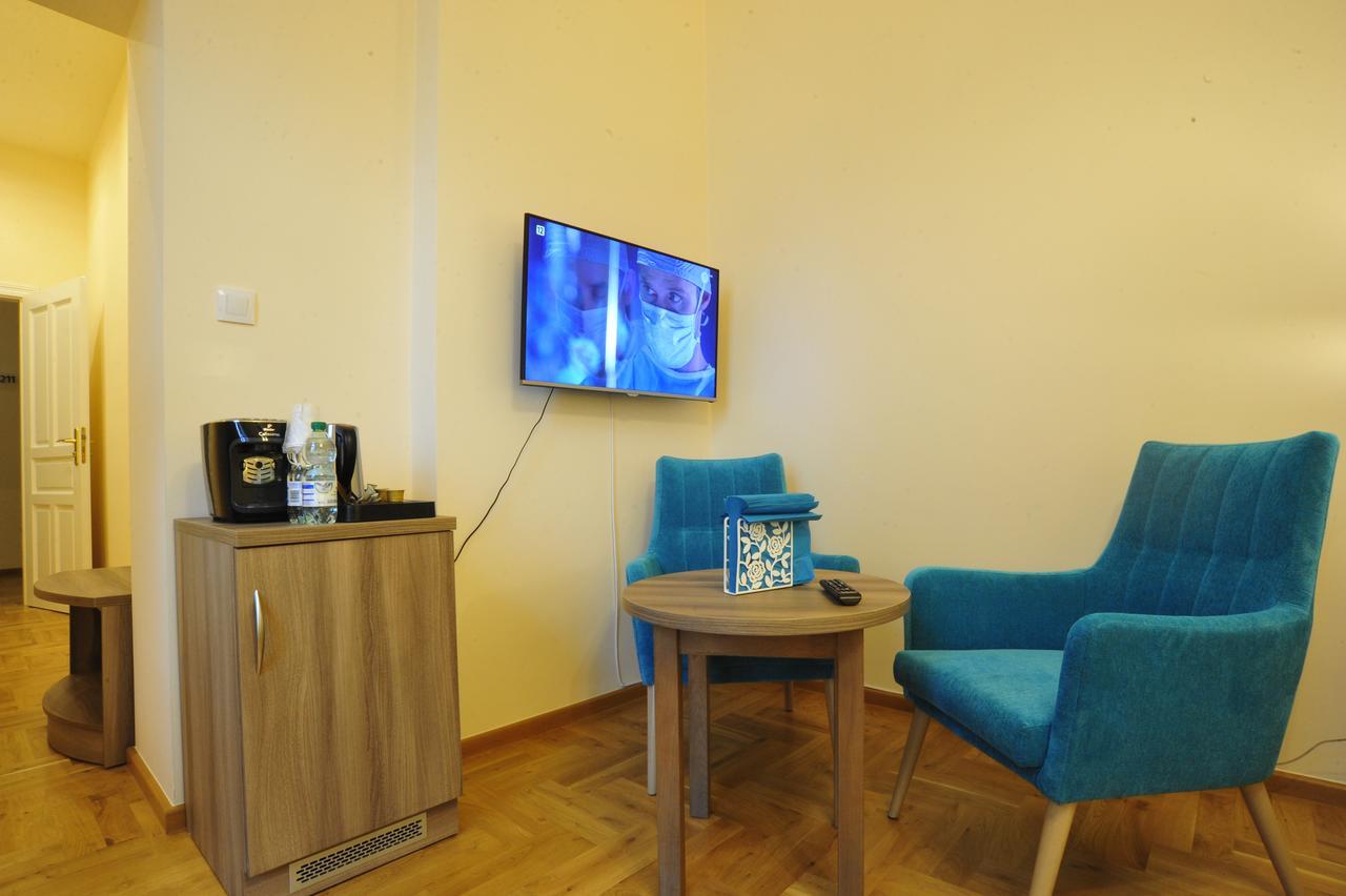 Kosmopolita Apartments كراكوفيا المظهر الخارجي الصورة